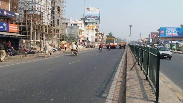Scooter India Chauraha Lucknow